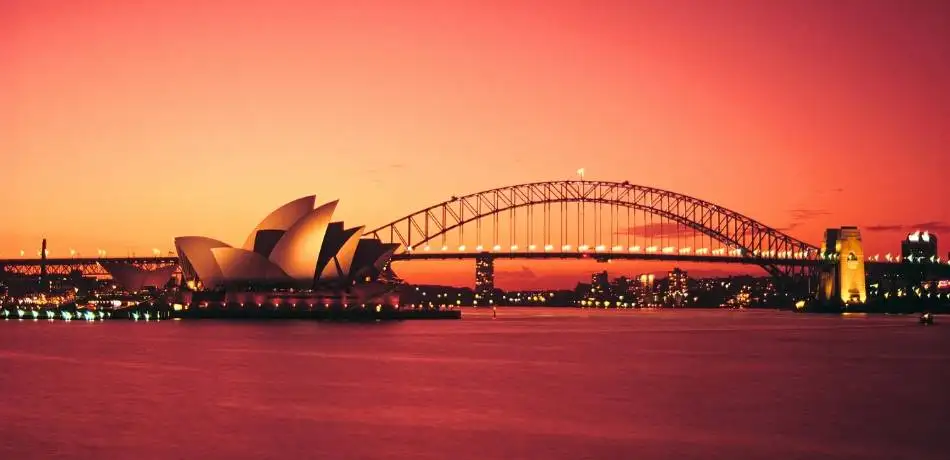 Australia 482